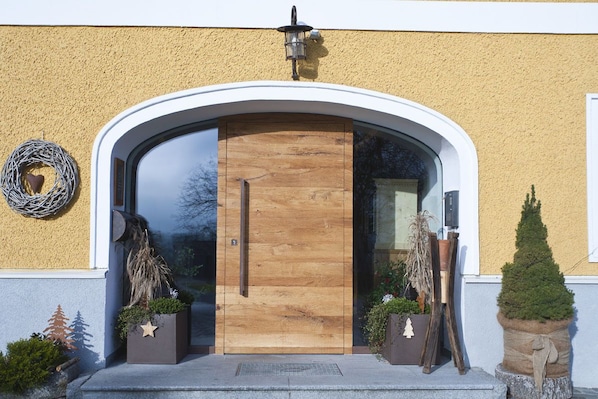 Property entrance - Ölerhof (Haag am Hausruck)