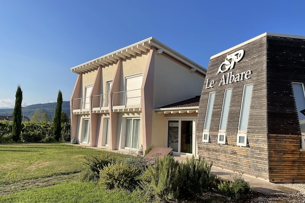 Fachada del alojamiento