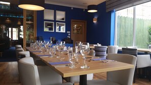 Lunch and dinner served, local cuisine - Ardshiel Hotel (Campbeltown)