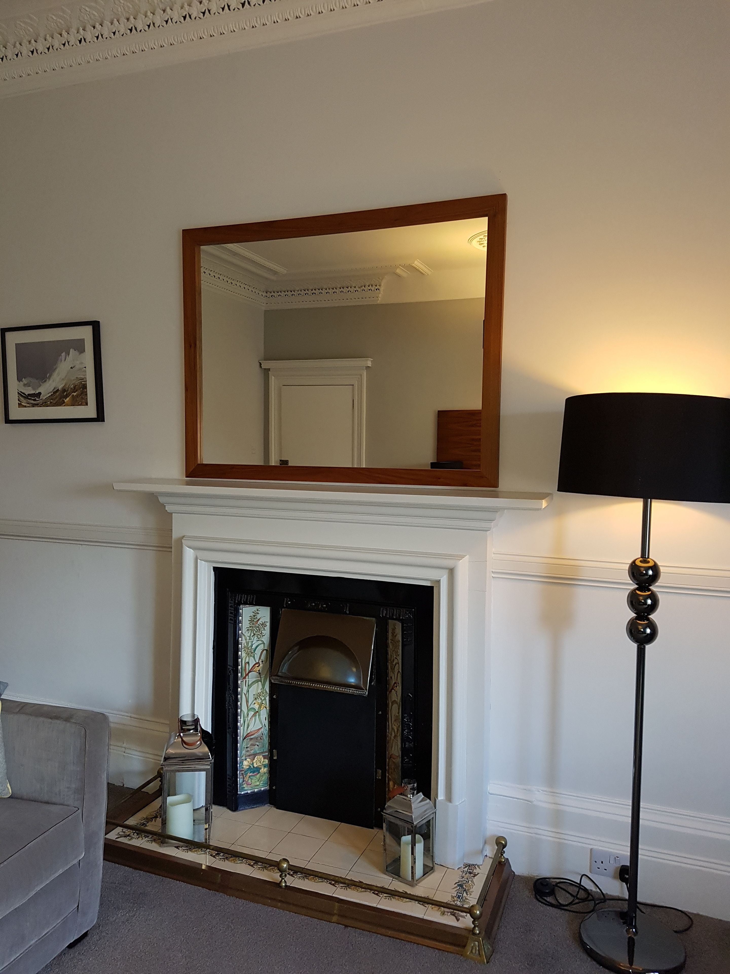 superior double room | living area | tv