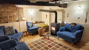 Dining - Little River Guest House (Gabrovo)