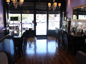 Lounge - Avo Hotel (London)