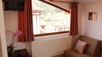 Double Room | Living area