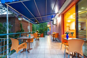 숙박 시설 정면