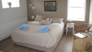 Double or Twin Room, Private Bathroom | Premium bedding, desk, blackout drapes, iron/ironing board (on request) - Lamb Inn Öngulsstaðir (Akureyri)