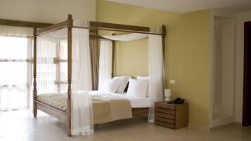 Phòng đôi Deluxe | 1 phòng ngủ, bộ đồ giường cao cấp, minibar, két bảo mật tại phòng