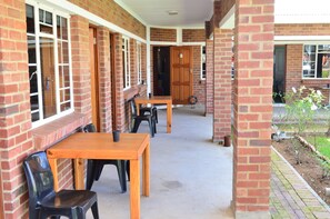 Terrace/patio - Village Lodge Harrismith (Maluti a Phofung)