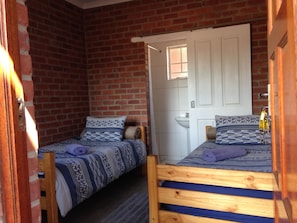 Economy Room, 2 Single Beds