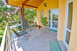 Family Villa, 2 Bedrooms, Sea View | Balcony