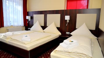 Triple Room | Premium bedding, minibar, desk, blackout curtains