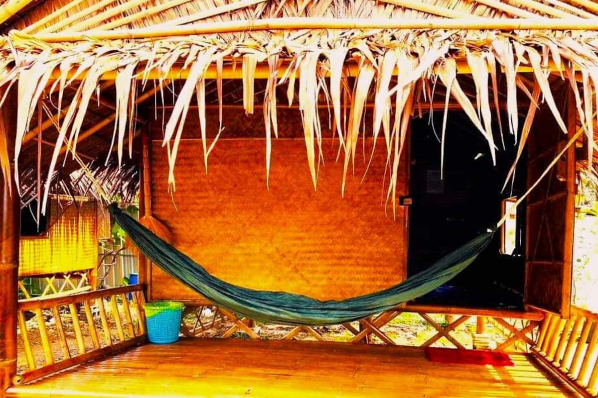 Bamboo Bungalow with Fan (Shared Bathroom)