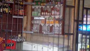 Bar (en la propiedad)