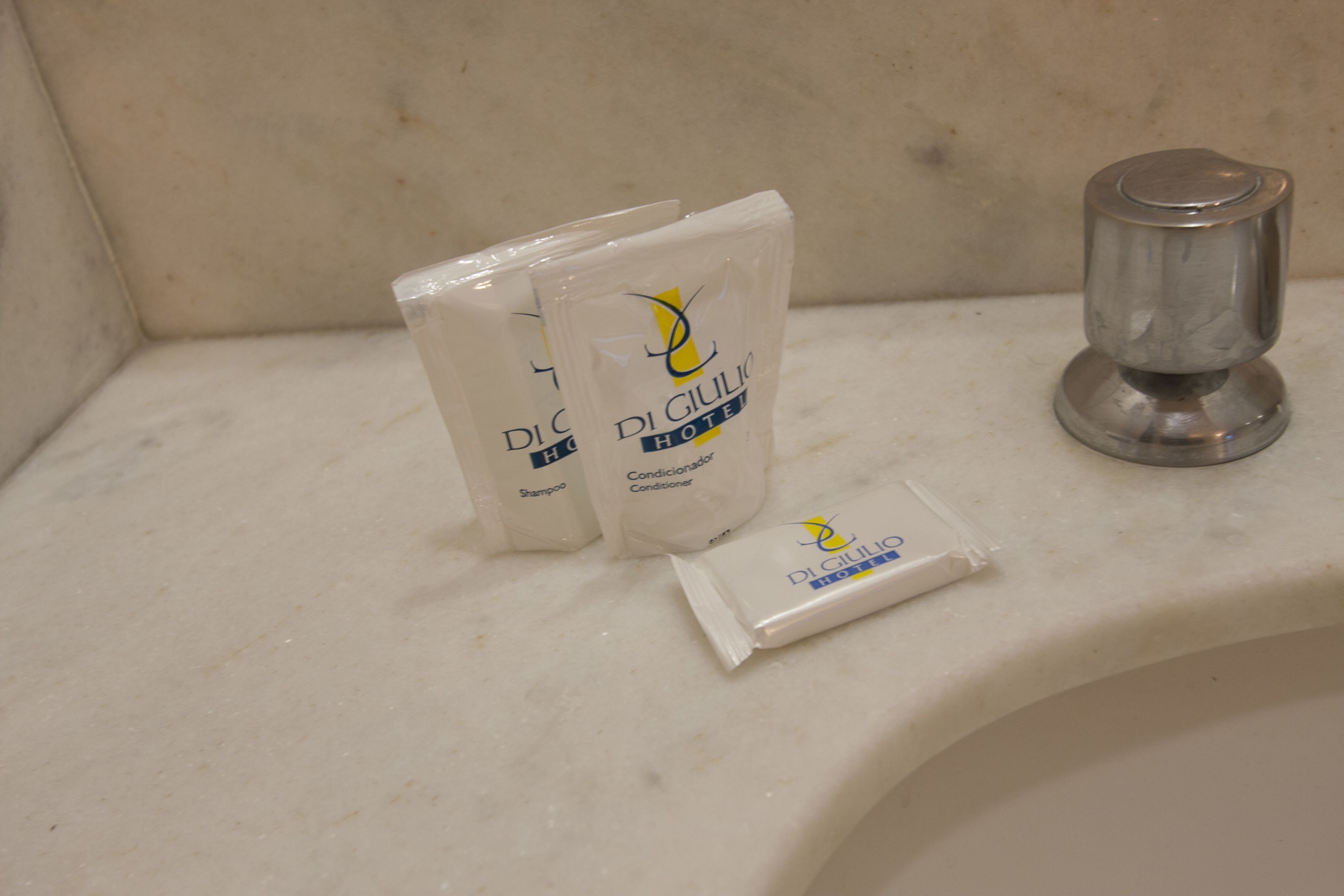 shower, free toiletries, towels