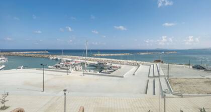 Avra Apartments Kolymbari Harbour