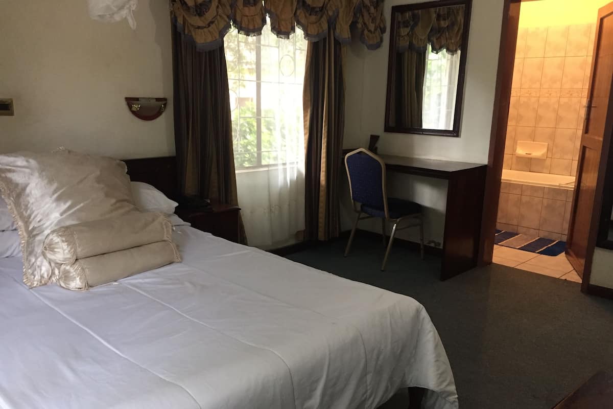Desk, free WiFi, bed sheets