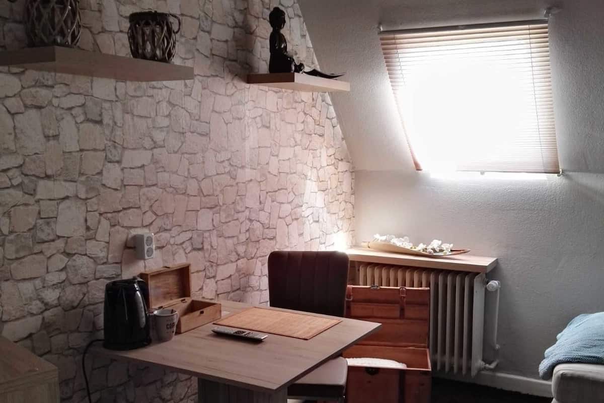 Basic Single Room, 1 Bedroom | Free WiFi, bed sheets