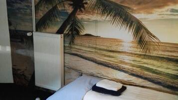 Einzelzimmer | Kostenloses WLAN, Bettwäsche