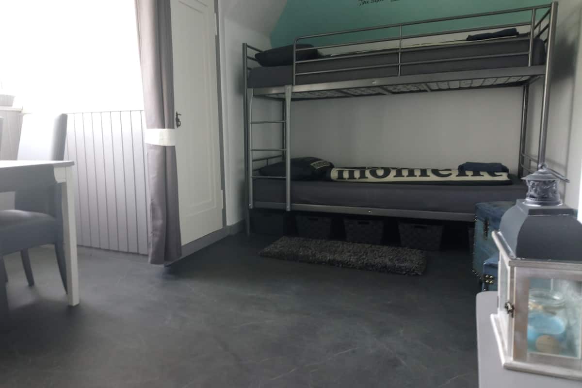 Basic Quadruple Room, 1 Bedroom | Free WiFi, bed sheets