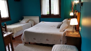 Family Twin Room, Multiple Beds | Blackout curtains, iron/ironing board, free WiFi, bed sheets - Zubeltzu Torre (Deba)