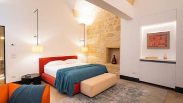 Suite monolocale, 1 letto king, edificio separato | 1 camera, biancheria in cotone egiziano