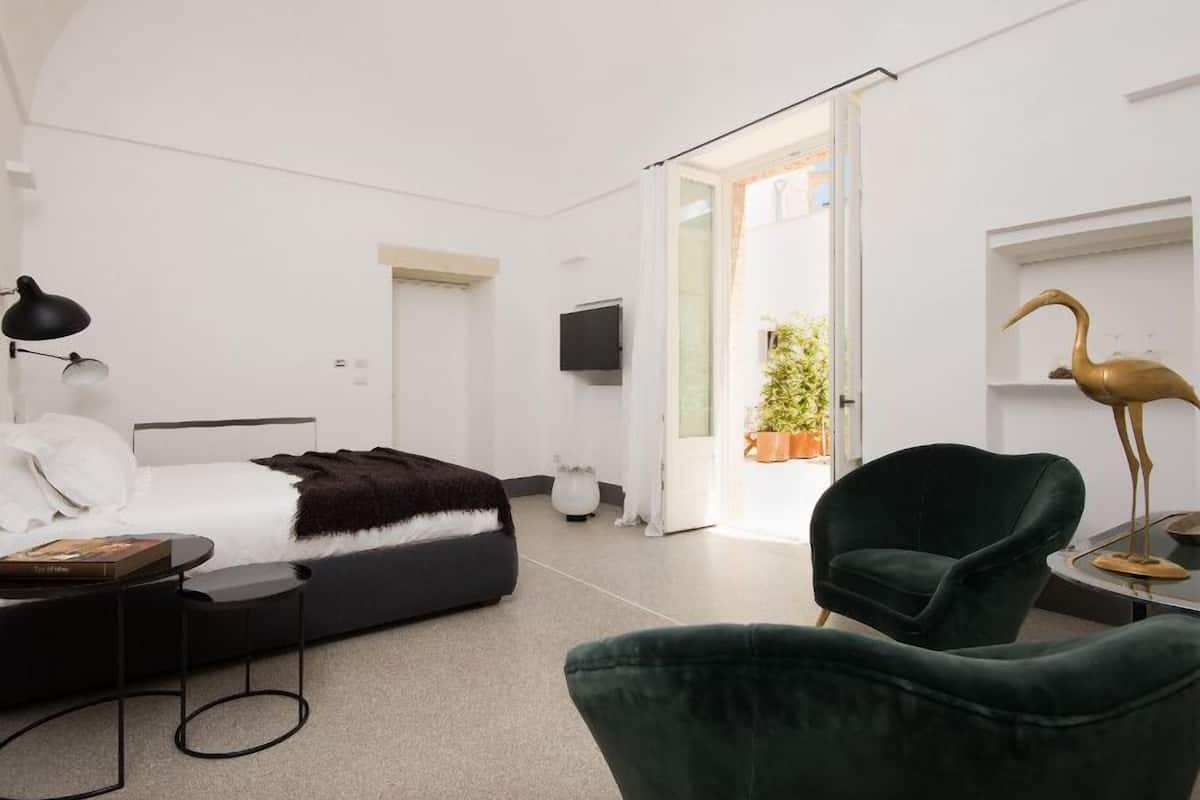 Panorama suite | 1 slaapkamer, lakens van Egyptisch katoen, luxe beddengoed, een minibar