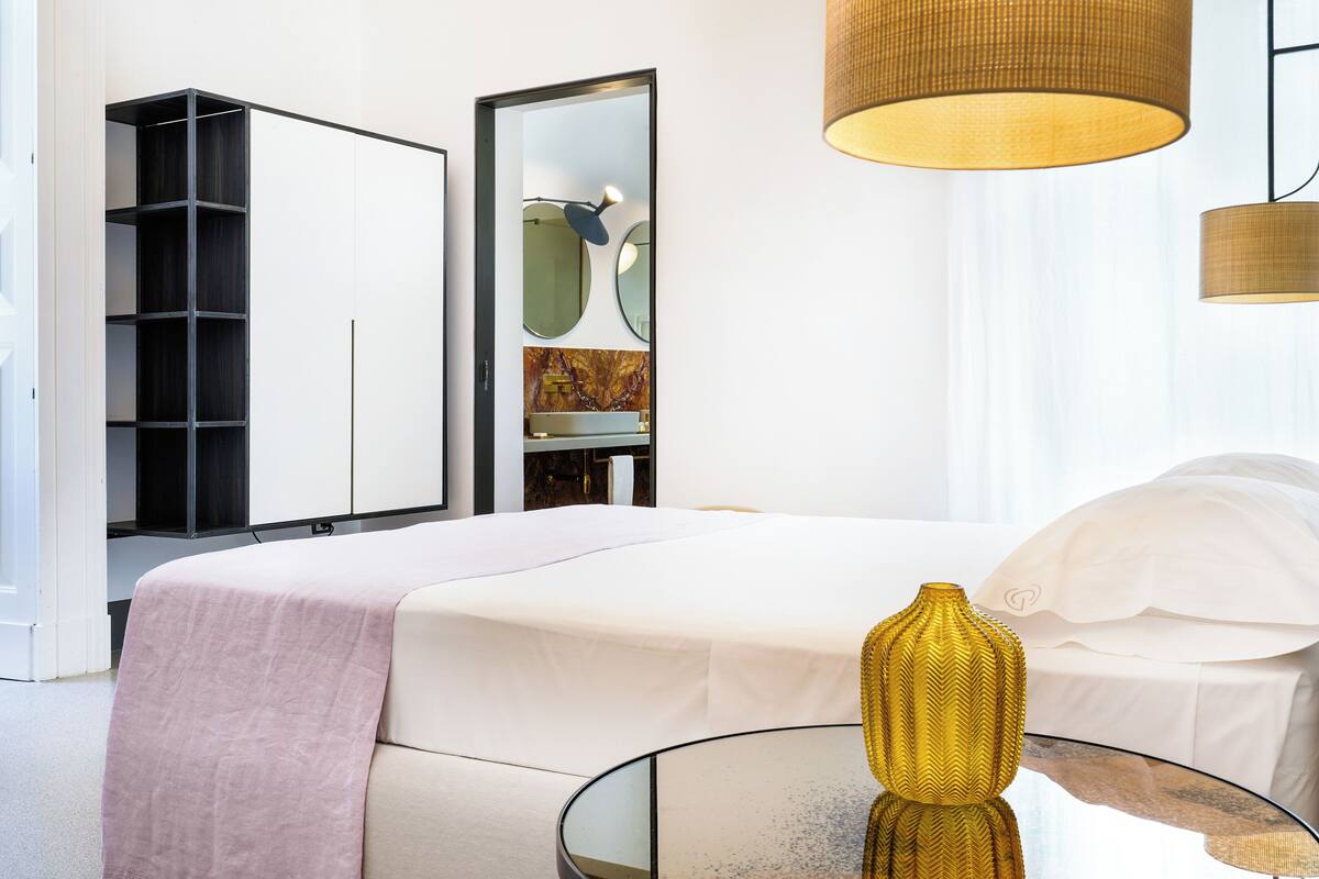 Junior Suite | 1 bedroom, Egyptian cotton sheets, premium bedding, minibar