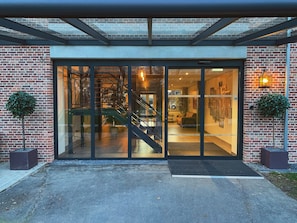 Entrada al alojamiento