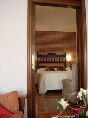Superior Suite (La Calafa) | Desk, blackout curtains, cots/infant beds, free WiFi