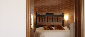 Hostal Casa Laure y Ma José