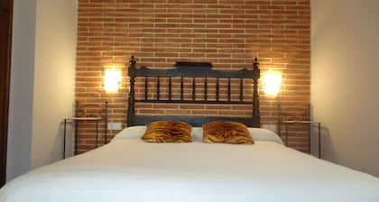 Hostal Casa Laure y Ma José