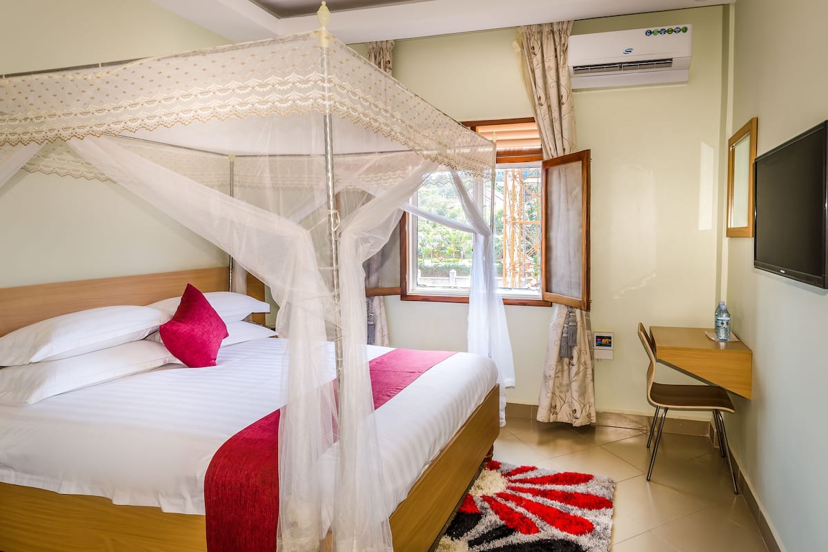 Executive suite | Een kluis op de kamer, een bureau, geluiddichte muren, gratis babybedden