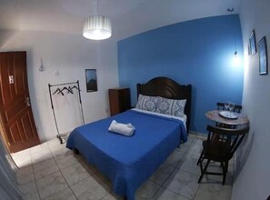 Minibar, cortinas opacas, camas supletorias y wifi gratis