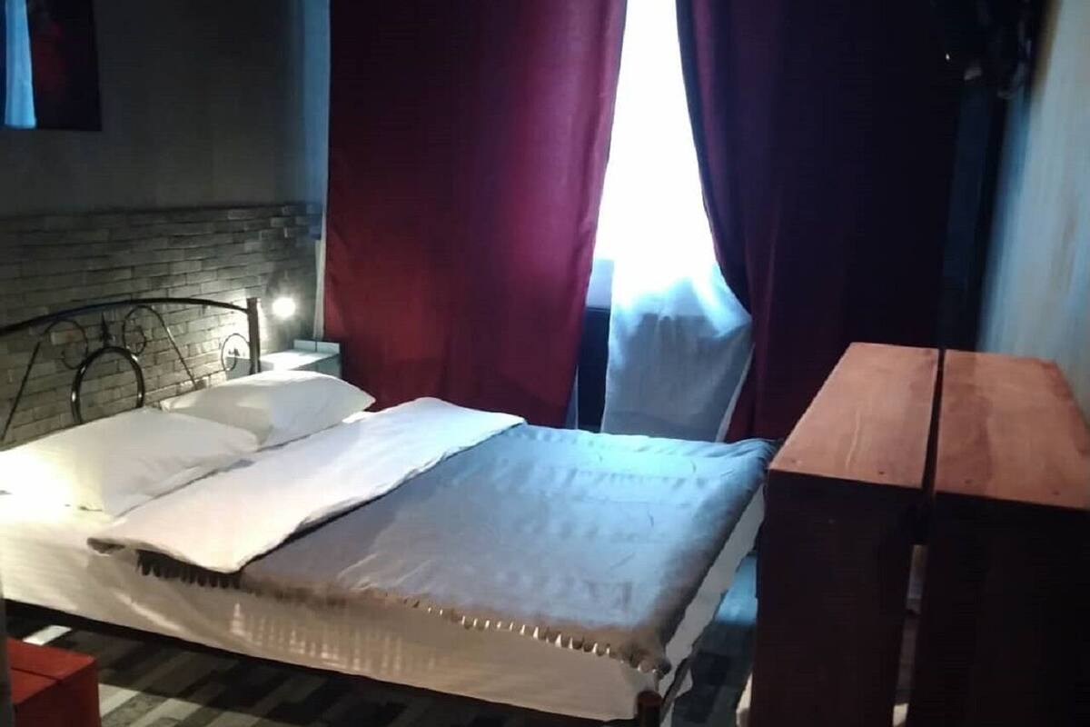 1 bedroom, pillow-top beds, blackout curtains, iron/ironing board