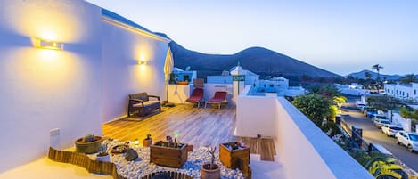 Chambre Double Panoramique, terrasse, cÎté montagne | Vue sur les montagnes