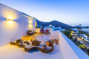 Panoramic Double Room, Terrace, Mountainside | Mountain view - Timanfaya Casa Rural (Yaiza)