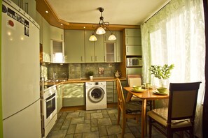 Apartment, 2 Bedrooms | Private kitchen - Lakshmi Apartment Belorusskaya (Moscow)