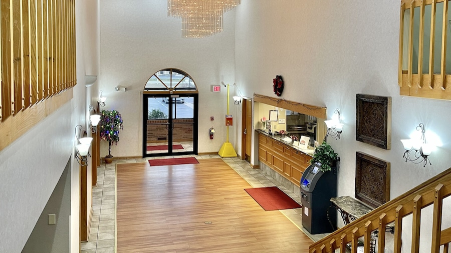 FairBridge Inn & Suites Fort Wayne