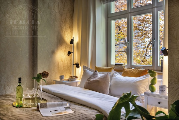 Appartement Confort, 1 chambre, balcon, vue sur la cour intérieure (Sw. Jana 18 Street) | 1 chambre, literie de qualité, décor unique, ameublement unique