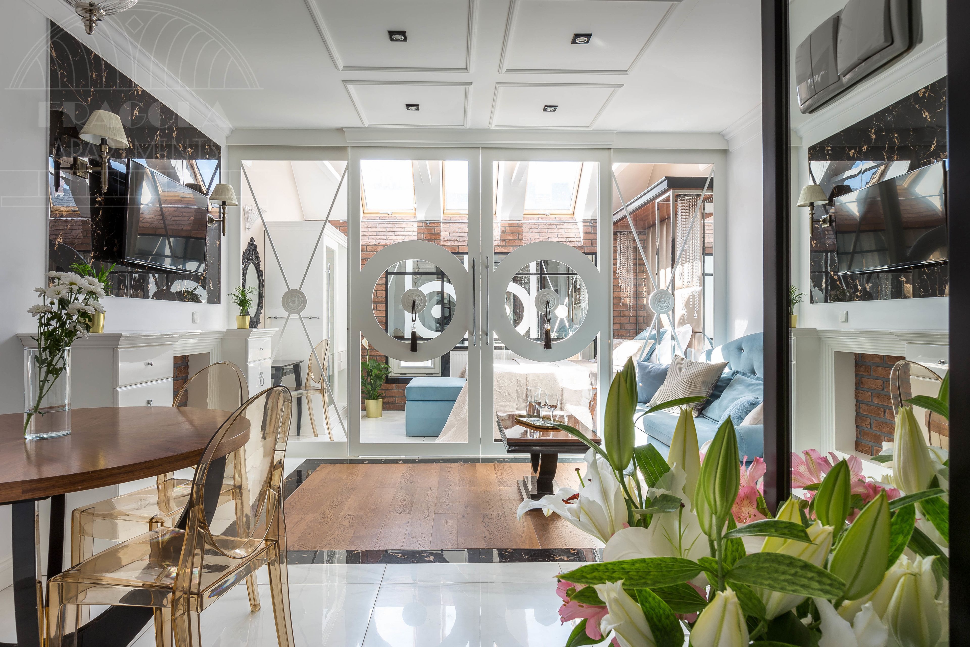 Superior Suite, 1 Double Bed, Bathtub (Pilsudskiego 11 Street) | Premium bedding, individually decorated, individually furnished