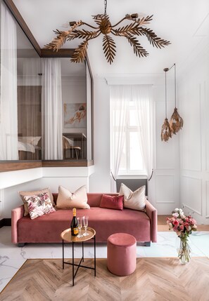 Superior Apartment, 2 Bedrooms, Sauna, Garden View (Studencka 25 Street) | Living area