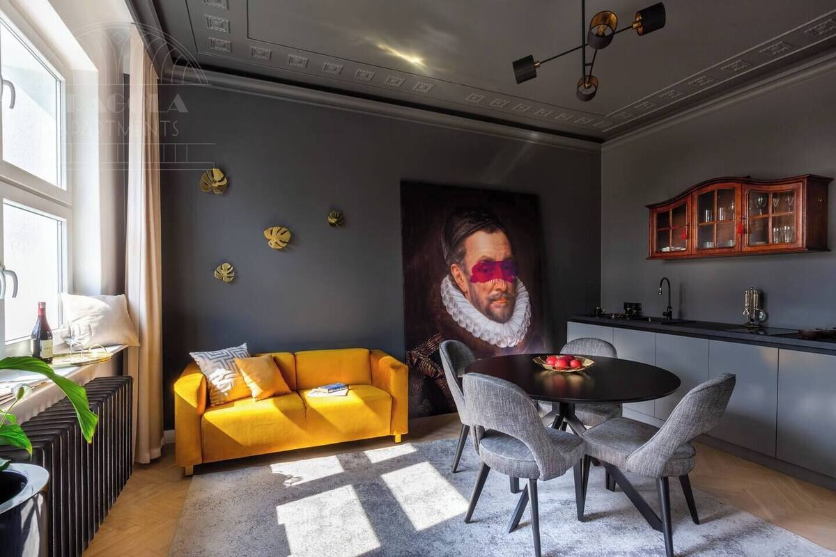 Eclectic Apartament, 2 sypialnie, bez windy, prywatna lazienka (Mala 5 Street) | Oppholdsrom | Smart-TV