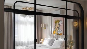 Sandstone 2-Bedroom 2 minutes to Main Square (Szpitalna 20 Street) | Oppholdsrom