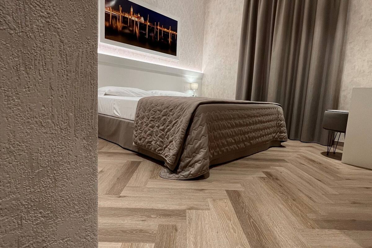 superior room | 1 bedroom, down duvets, minibar, in-room safe