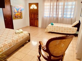 CEH 103 One Bedroom Villa / Kitchen / 1 Full & 1 Twin Size Beds, 3rd Floor | Egyptian cotton sheets, premium bedding, down comforters