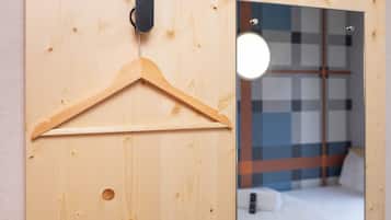 Standard Twin Room, 2 Single Beds | Laptop workspace, soundproofing, iron/ironing board, free WiFi