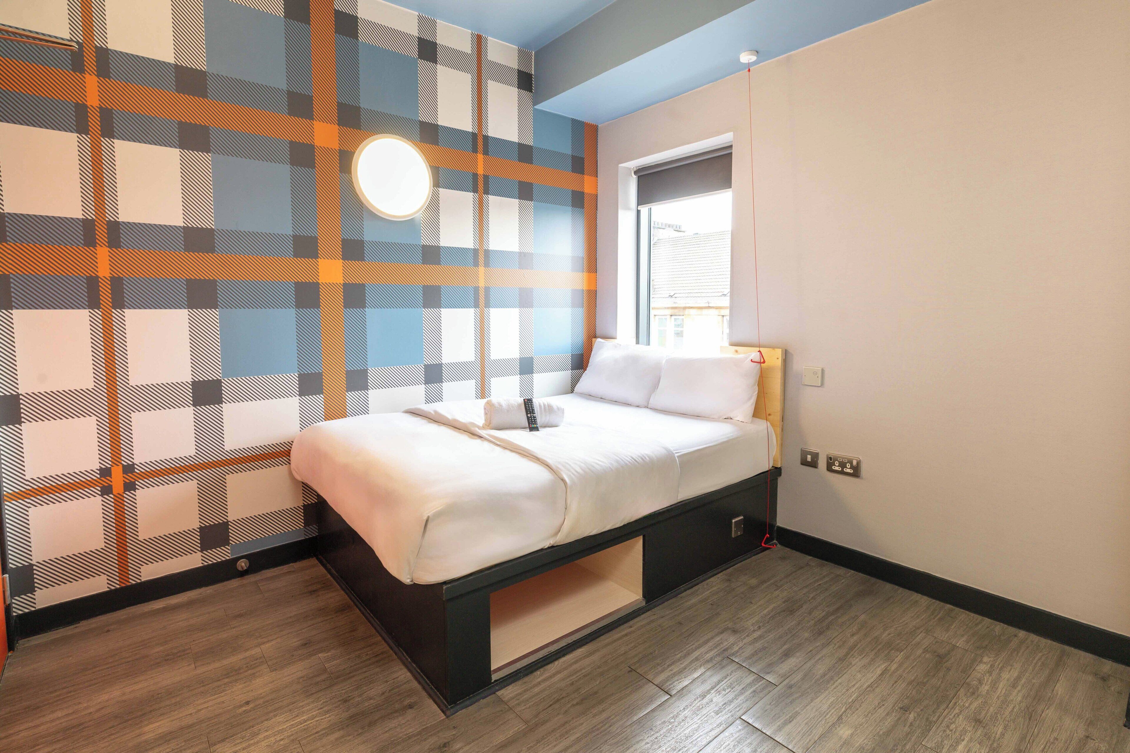 Standard Double Room, 1 Double Bed, Accessible | Laptop workspace, soundproofing, iron/ironing board, free WiFi