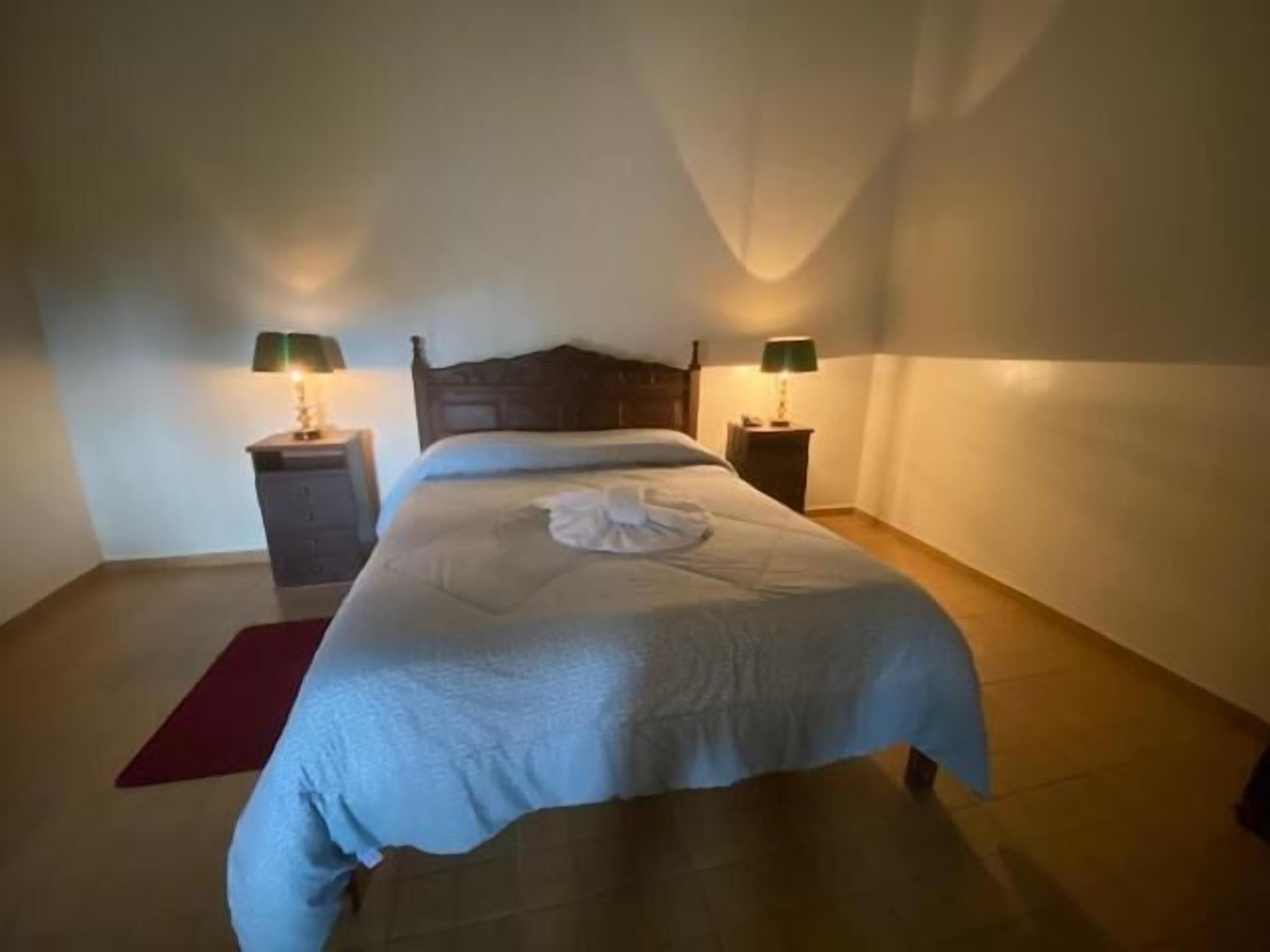 1 bedroom, minibar, free wifi, bed sheets