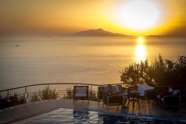 View from property - Villa Idylle (Massa Lubrense)