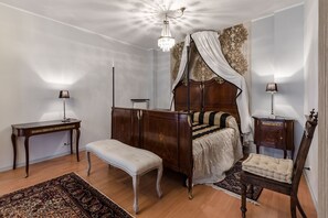 1 bedroom, premium bedding, individually decorated - Dimora San Martino (La Morra)