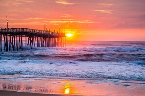 Beach nearby - Oceanview Home with Private Pool, Hot Tub, Game Room, and Screened Porch (Salvo)